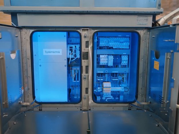 Stellwerktechnik.jpg