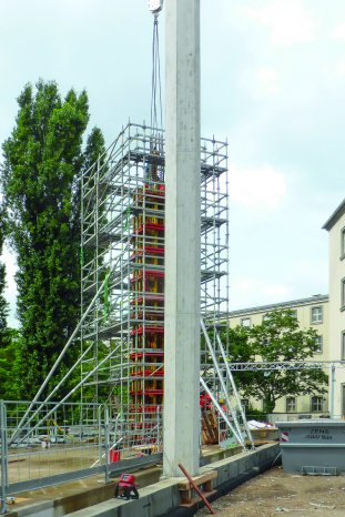 PERI-06-teamwork-auf-augenhoehe-300cmyk.jpg