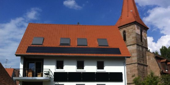 Denkmalschutz-Erlangen-iKratos Photovoltaik.JPG
