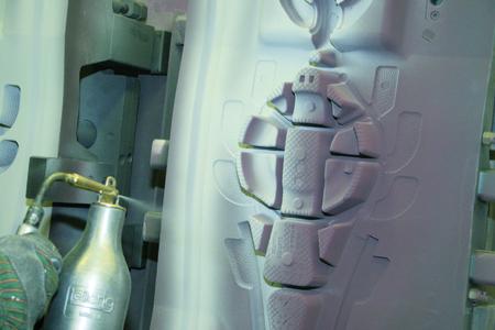 The SOLITEC® AD 901 coating is characterized by its long life-span and leads to high casting quality.