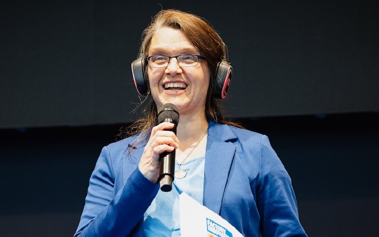Jurymitglied_Dr._Hanna_Theuer.jpg