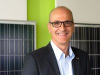 manfred-lein-uckermark-schwedt-photovoltaik-solar-speicher-enerix-e2.jpg