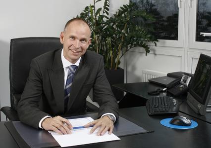 Dr. Jens Finnern