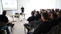 Christian Wiechert, Geschäftsführer der TERRA e-sports GmbH, zeigte den zahlreichen Zuhörern Trends des Gaming Marktes auf.