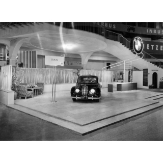 Debut of the BMW 501 "Barockengel" at the Frankfurt Motorshow 1951