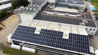 Beispielbild: Photovoltaik auf Firmengebäude
