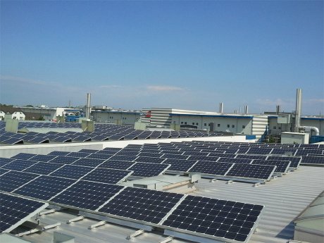 Klarius_Friesen_Photovoltaikinstallation_web.jpg