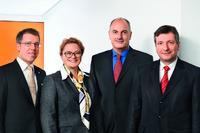Mit Wirkung zum 1. Dezember 2013 ordnet sich der Weidmüller Vorstand neu: (v.l.n.r.): Harald Vogelsang (Finanzvorstand), Elke Eckstein (Vorstand Operations), Volpert Briel (Vertriebsvorstand) und Dr. Peter Köhler (Vorstandsvorsitzender)