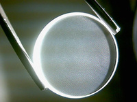 DOEs Made of Sapphire for Use in Medical Technology