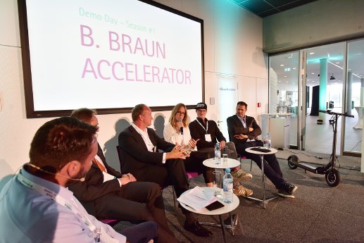 BBraun_Accelerator_Demo_Day_Podium.JPG