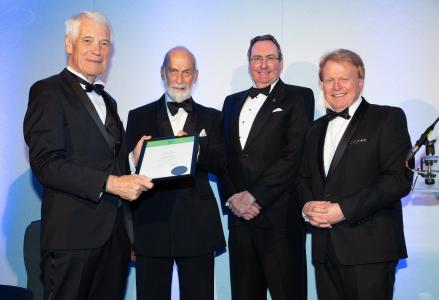 Rolf Lucas-Nülle is honorable fellow of the IMI