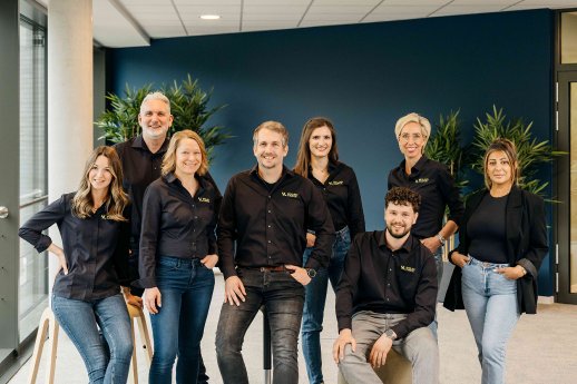 Neuland Campus_Team_15x10.jpg