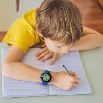 Hama_178668_70_Kidssmartwatches4-gallery.jpg