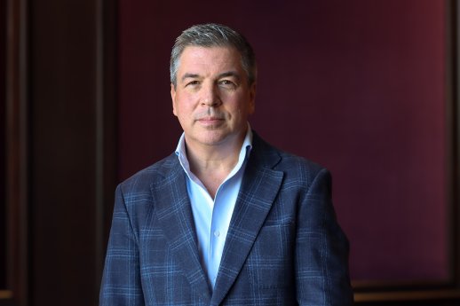 Simon_Paris-CEO_Unit4.JPG