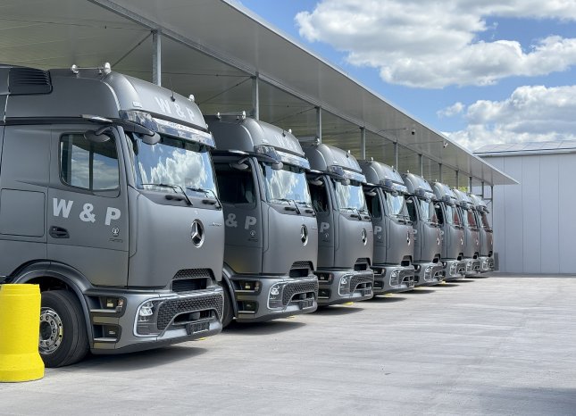 01_E-LKW_Flotte.jpg