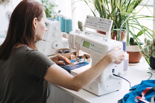 Nähmaschine-Denim-Nähen.jpg
