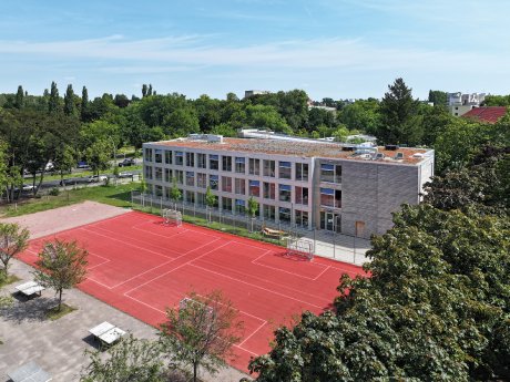 RichardBrink_HomebBerlin_01.jpg
