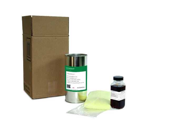 SAFECHEM_CHEMAWARE Oil Compatbility Test incl packaging_red...