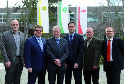 Are looking forward to the research cooperation (from left to right): Christian Vanek, Institute of Process Technology, Process Automation and Measuring Technology (IPM) at the University of Applied Sciences Zittau/Görlitz, Dirk Spindler, Senior Vice President R&D Schaeffler Industrial and Member of the Management Board Schaeffler Industrial, Prof.