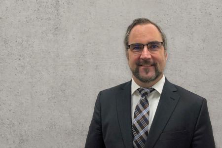 Thomas Schneider (46) hat zum 1. Januar 2020 die neu geschaffene Position des Vertriebsleiters Infrastructure, Industry & Buildings in Deutschland übernommen.