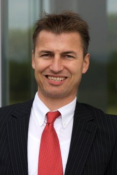 Hans-Peter Kreft CEO UNIORG Services.jpg