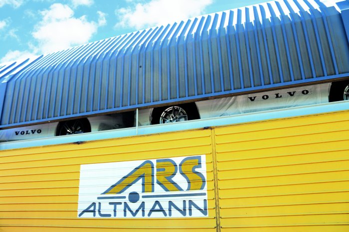 Pressemitteilung_ARS-Altmann-AG-und-ICL-realisieren-für-Volvo-ersten-China-Zug-nach-Belgien_Pic1.jpg