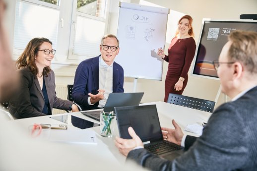 _M8A3125_b_1MB Web 1.jpg