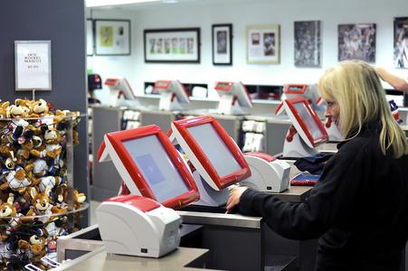 POSLIGNE® touch-screens in one of Twickenham Retail Store