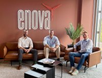 Das Management Board der ENOVA-Gruppe (v.l.): Björn Burau (CFO), Hauke Brümmer (CEO) und Hendrik Böschen (COO)