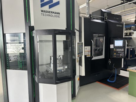 WORK-S 300-4 an DMG Vertical Mate 55.jpg