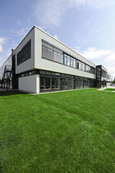 05_WITTENSTEIN_Urbane_Produktion_Fellbach.jpg