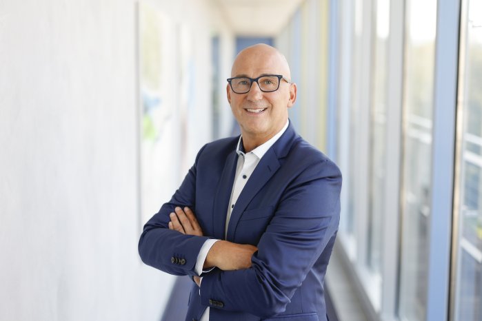 Holger_Büscher_2.jpg