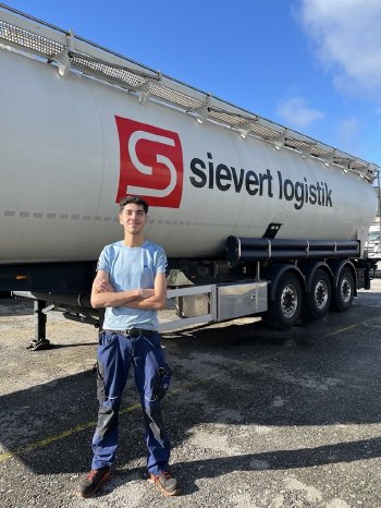 Sievert Logistik_Auszubildender Hausach 2025.jpeg