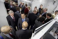 Schon 2008 begeisterte Rittal Messebesucher mit einem Live-Rechenzentrum. In diesem Jahr wird im noch größeren Data Center mit mehr als 200 qm sogar live gerechnet