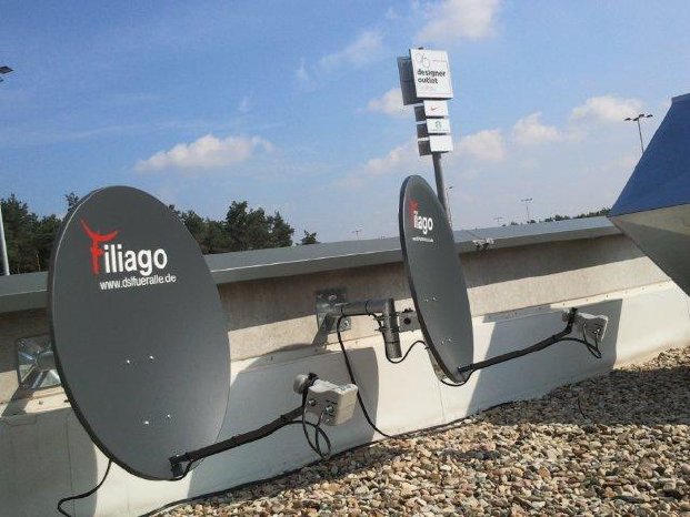 FILIAGO - DSL FÜR ALLE - Designer Outlet Soltau Antennen Doppel.jpg