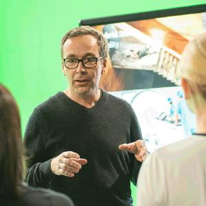Jürgen Hinterleithner stellt auf der Digility 2018 das Hybrid Studio vor (Foto: hl-studios, Erlangen)