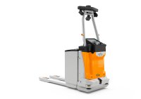 Mit dem automatisierten Niederhubwagen AXL 15 iGo zeigt STILL, dass Automatisierung den Warenein- und -ausgang an der Lkw-Laderampe erreicht hat. / Fotos: STILL GmbH