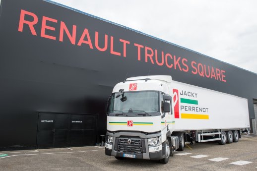 renault_trucks_t_jacky_perrenot_2.jpg