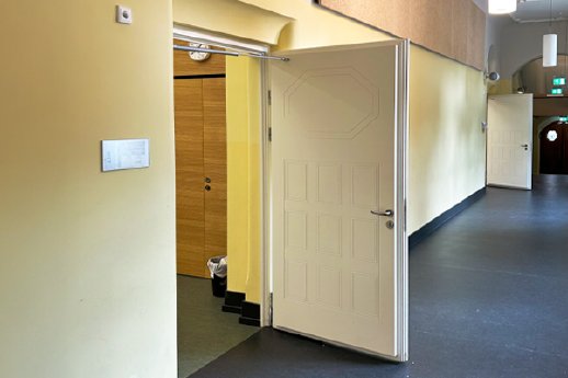 Klassenzimmertuer-Tueroeffnungsbegrenzer-Vorschau.jpg