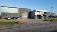 Der Flachglas-Großhändler GLASCOM A/S agiert in Dänemark von drei Standorten aus: Slagelse, Låsby (im Bild) und Hvidovre. Der Flachglas-Großhändler GLASCOM A/S agiert in Dänemark von drei Standorten aus: Slagelse, Låsby (im Bild) und Hvidovre.
