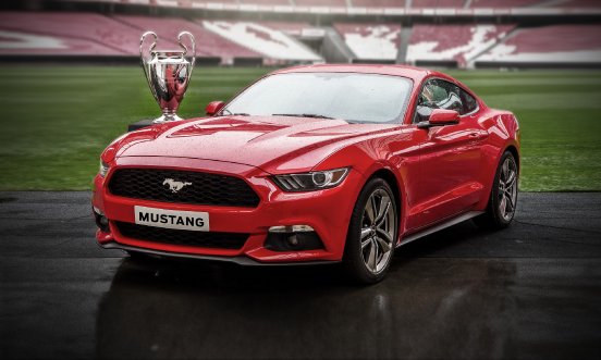Mustang-Stadion-Lissabon-Mai2014.jpg