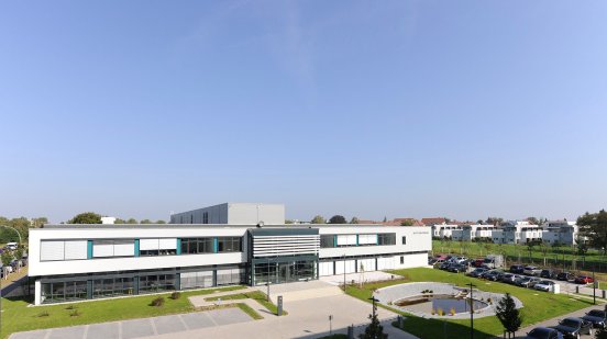 02_WITTENSTEIN_Urbane_Produktion_der_Zukunft_in_Fellbach.jpg