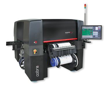 Hightech-Investment in die Bestückung: Mit der "Cobra" flexibler und hocheffizient
