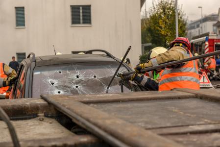 Mangelhafte Ladungssicherung kann fatale Folgen haben (Foto: Alexander/stock.adobe.com)