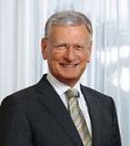 Professor Dr. Hermut Kormann