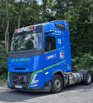 volvo-trucks-reinert-logistics_2.jpg