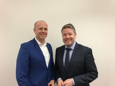 Franz & Wach-Geschäftsführer Andreas Nusko (li.) mit BAP-Präsident Sebastian Lazay
(Foto: BAP)