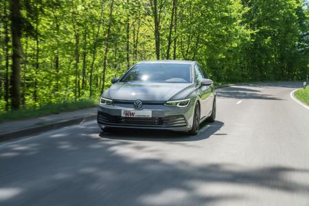 Für den neuen VW Golf 8 sind bereits die KW Gewindefahrwerke Variante 1, Variante 2 und Variante 3 erschienen.