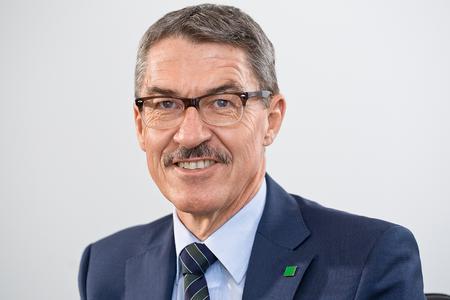Alfred Weber, CEO von MANN+HUMMEL