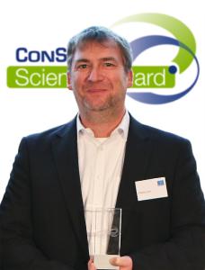 Wolfgang Grasl gewinnt den ConSense ScientificAward 2017 für seine Master Thesis zum Thema Lean-Leadership in der Produktion